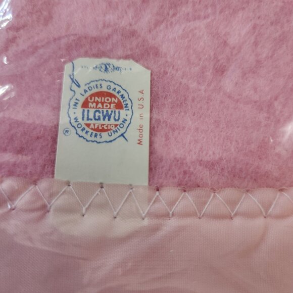 Vintage Satin Trim Pink Baby Security Blanket Crib New NOS USA Union Made ILGWU - Picture 5 of 6